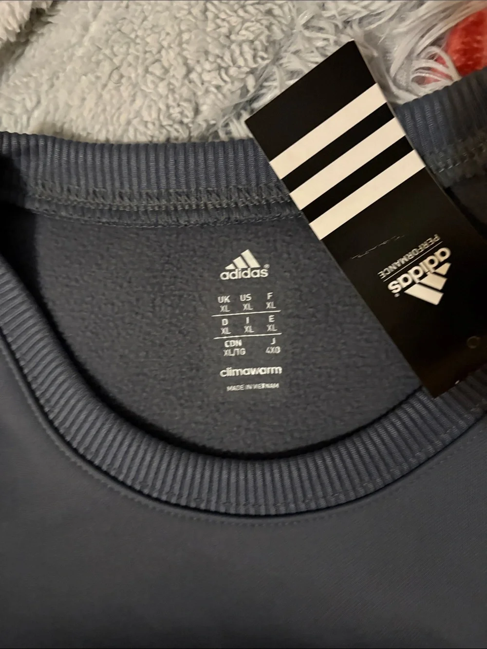adidas Crewneck Sweatshirt in gray